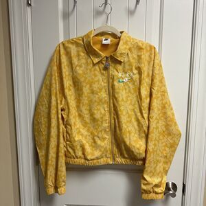NWOT Nike Jacket Womens S Sportswear Daisy Floral Pattern Full Zip Cropped Woven